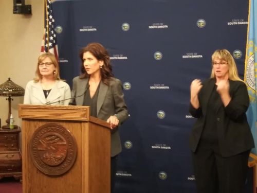 Gov. Noem says when COVID-19 cases decline, reopening of South Dakota will happen in phases  (Audio)
