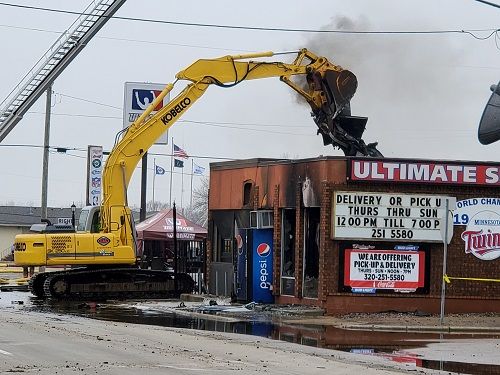 Fire destroys suburban St. Cloud, Minnesota bar