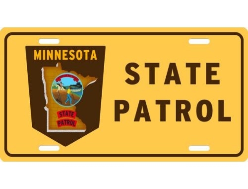 Charges: Minnesota trooper sent woman’s nude photos to phone