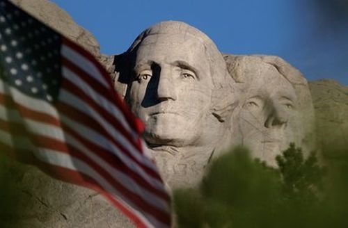 Feds once again nix Noem’s Mount Rushmore fireworks event