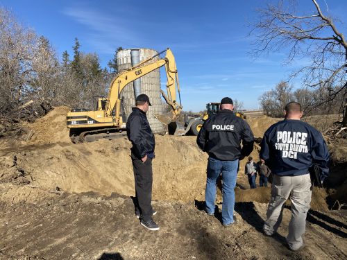 Investigators dig in Deuel County for new clues in Pam Dunn case  (Audio)