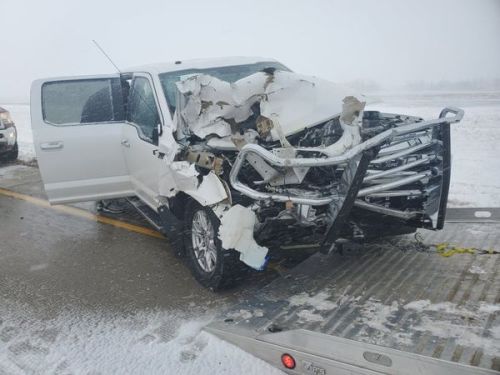 Pickup driver sustains minor injuries after rear ending DOT snowplow on Interstate 29