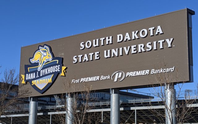 Jacks holds off North Dakota to earn FCS playoff first round game