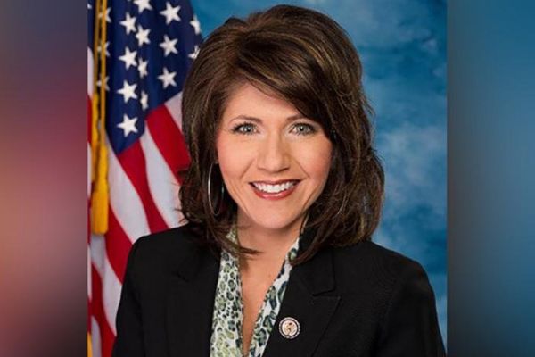 Gov Noem signs trans youth health care ban