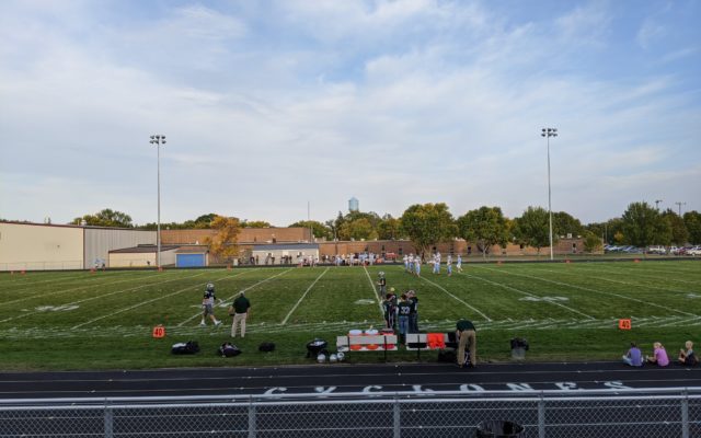 PREVIEW: Clark/Willow Lake vs Aberdeen Roncalli on New Country KS93