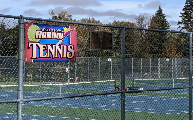 HSTENNIS: Meester prevents sweep of Arrows against SF Washington