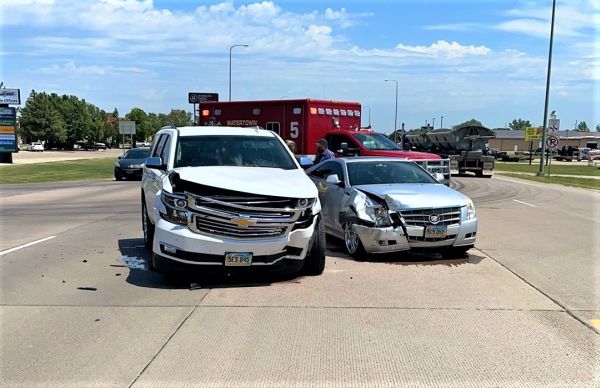Two vehicles damaged in Highway 212 collision in Watertown