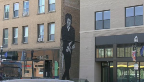 Giant Bob Dylan mural captures attention in downtown Fargo