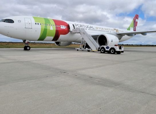 Portuguese airplane lands in Fargo following medical emergency over South Dakota