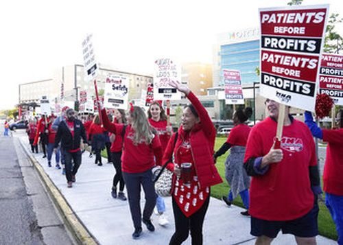 Minnesota nurses talking strike…….again