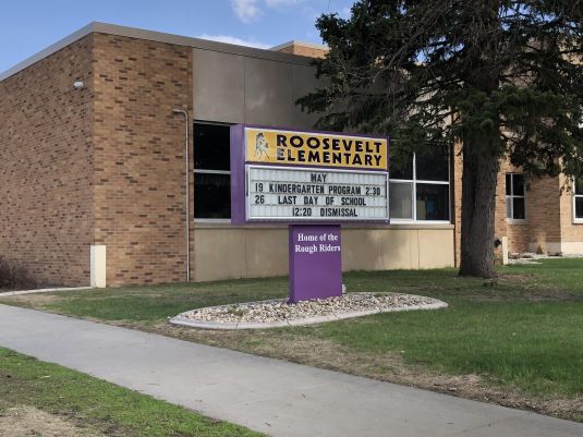 Andi Ward named new principal at Roosevelt Elementary School